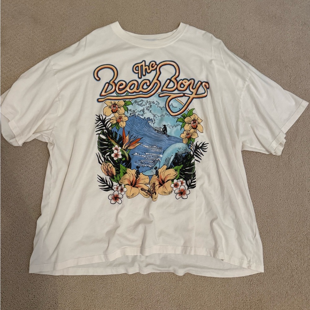Daydreamer White Beach Boys Graphic Tee